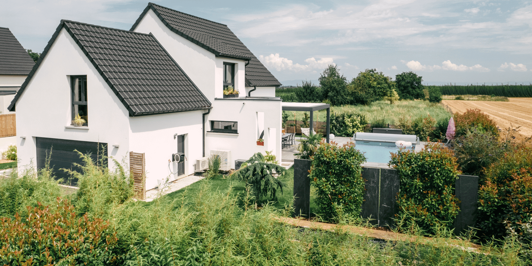 maison contemporaine avec piscine